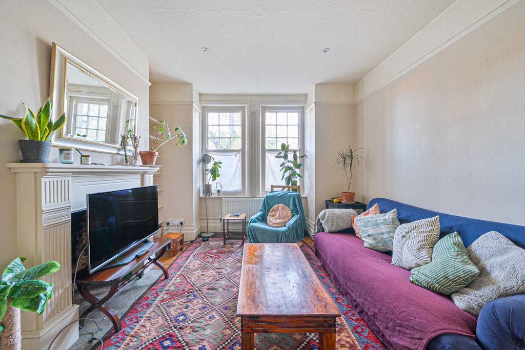 Property photo 2 of 17 Picture No. 55