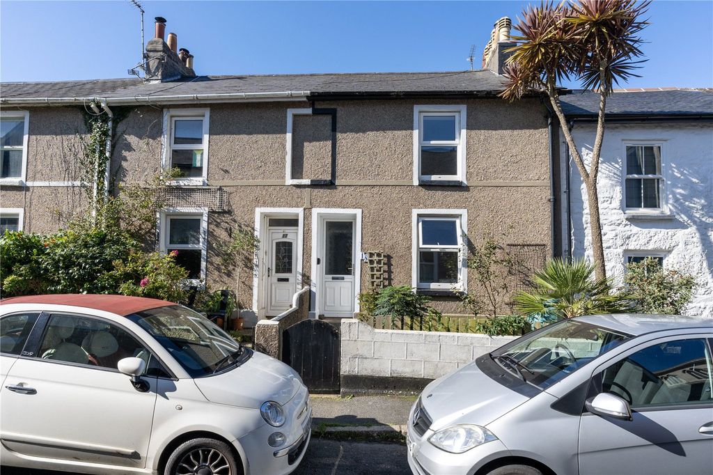 Property photo 1 of 17 Picture No. 01