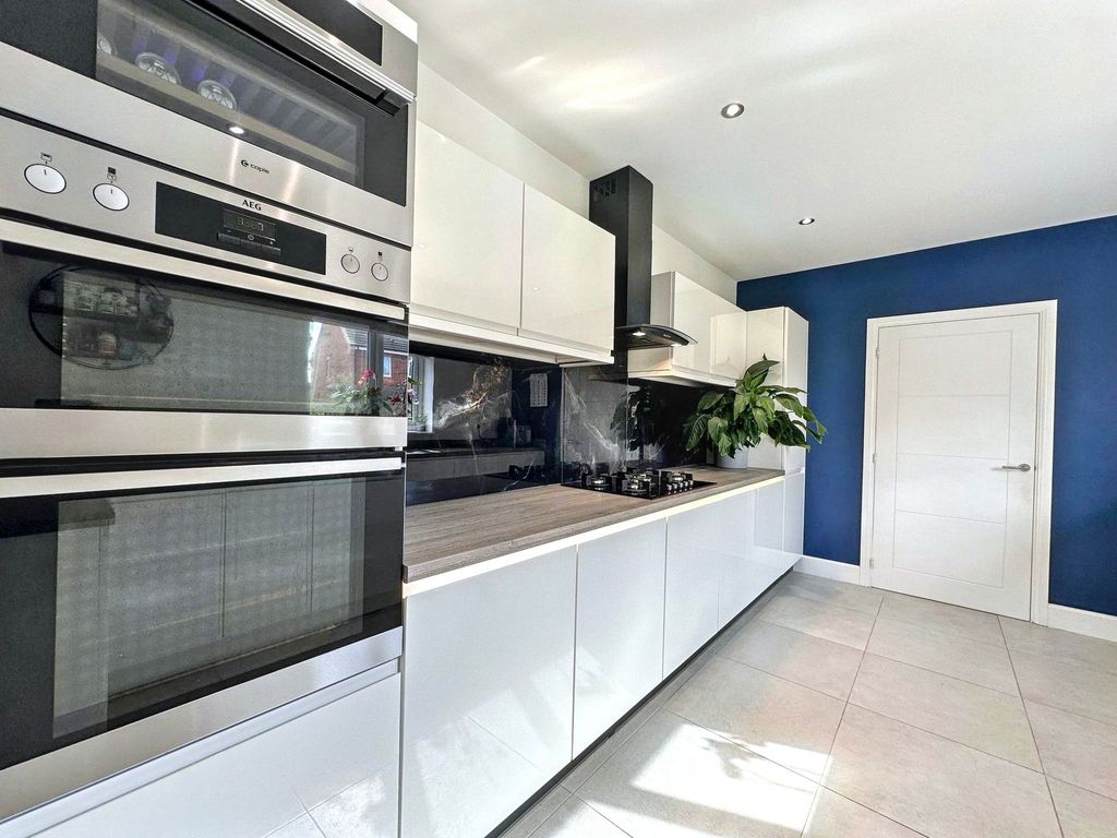 Additional image 6 of 5 bed detached house for saleSwift Grove, Hebburn NE31