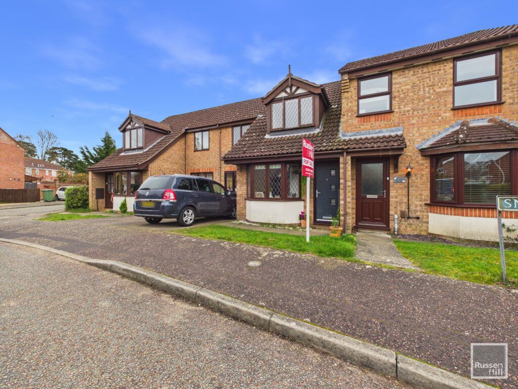 Property photo 1 of 12