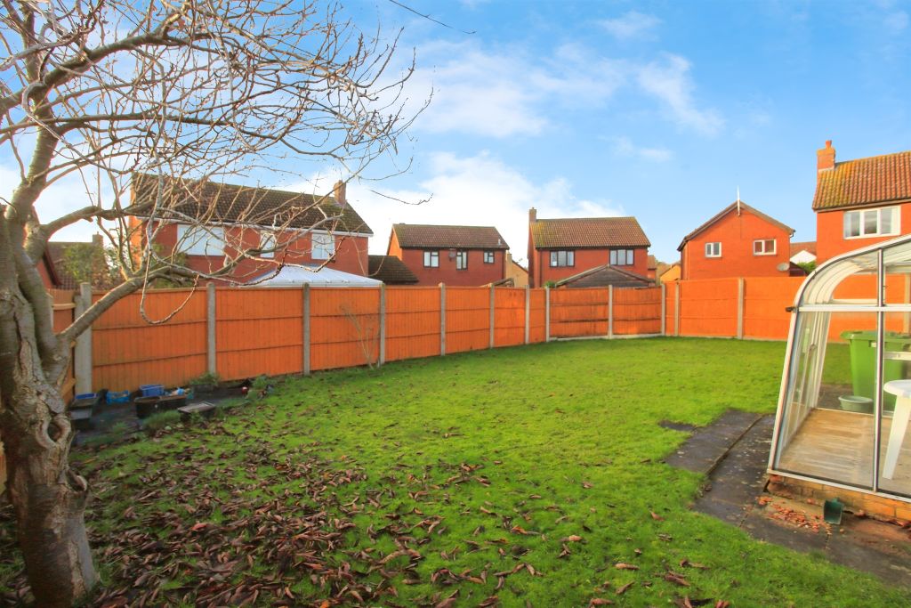 Property photo 2 of 9