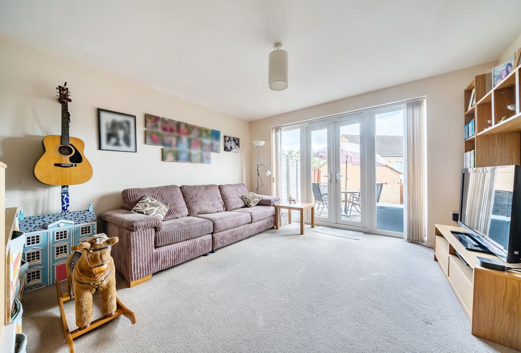 Property photo 3 of 15 1447063-22-69E3Ac...