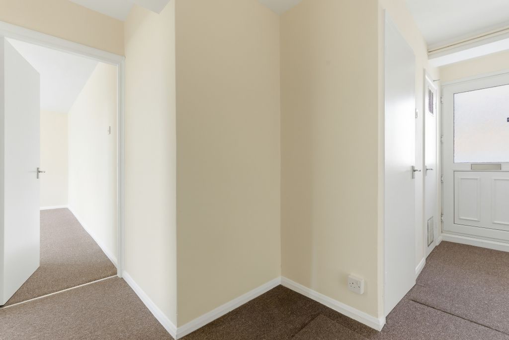 Property photo 2 of 6 Cbp02792