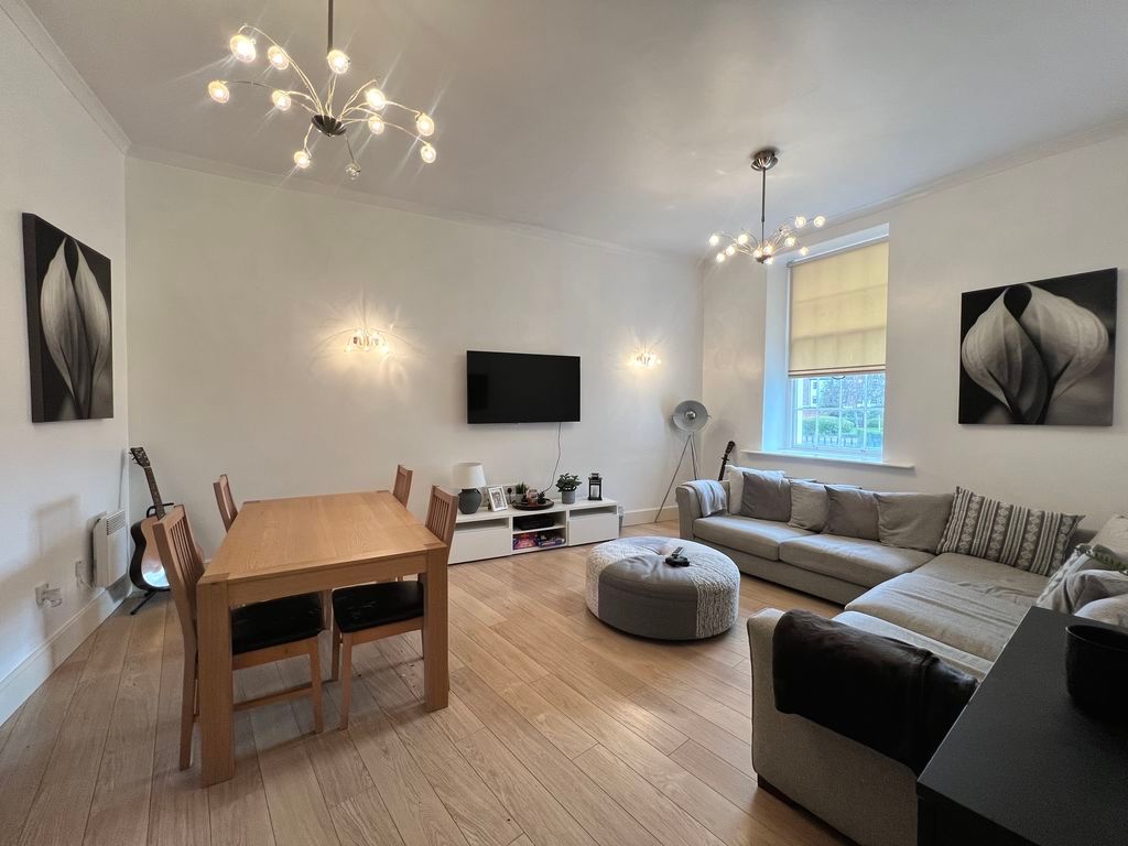 Property photo 2 of 11 Photo 12