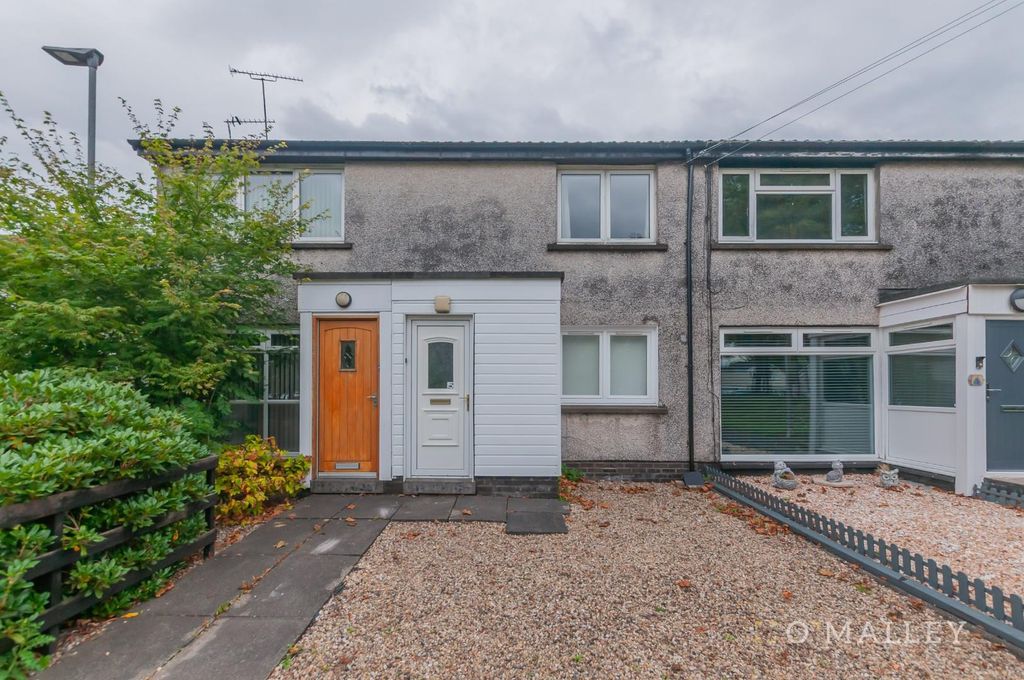 Property photo 1 of 8 External