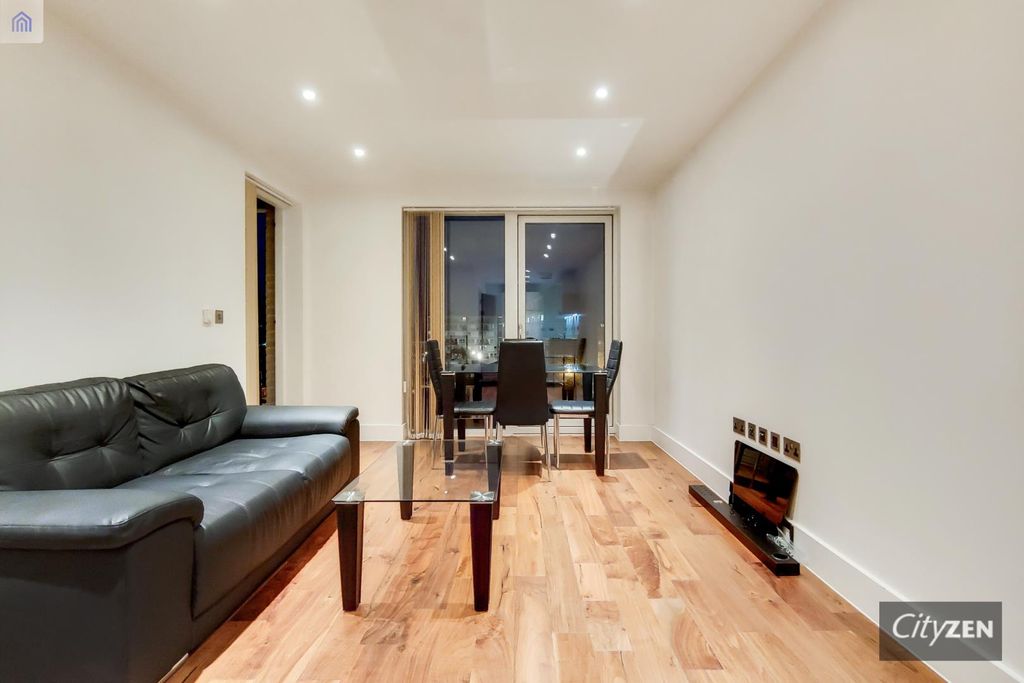 Property photo 1 of 14 Reception Room
