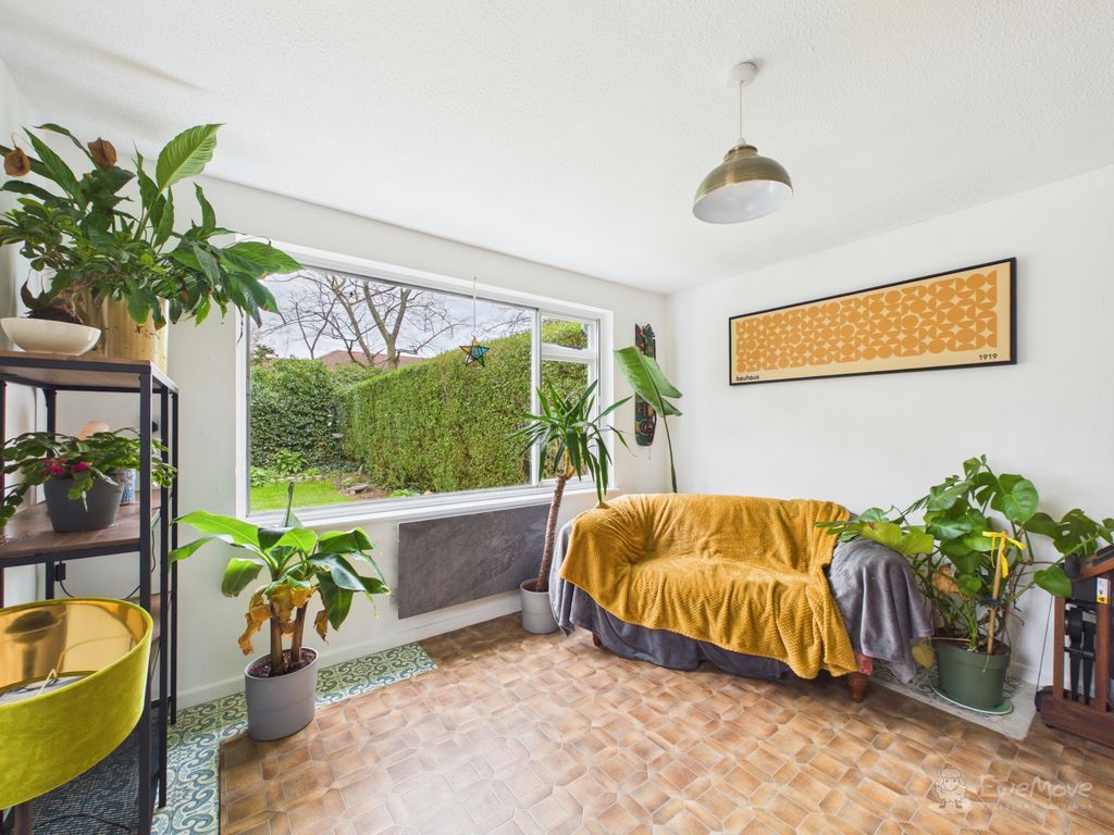 Property photo 3 of 20 Kitchen Diner- Mark Stephens Ewemove Newmarket And