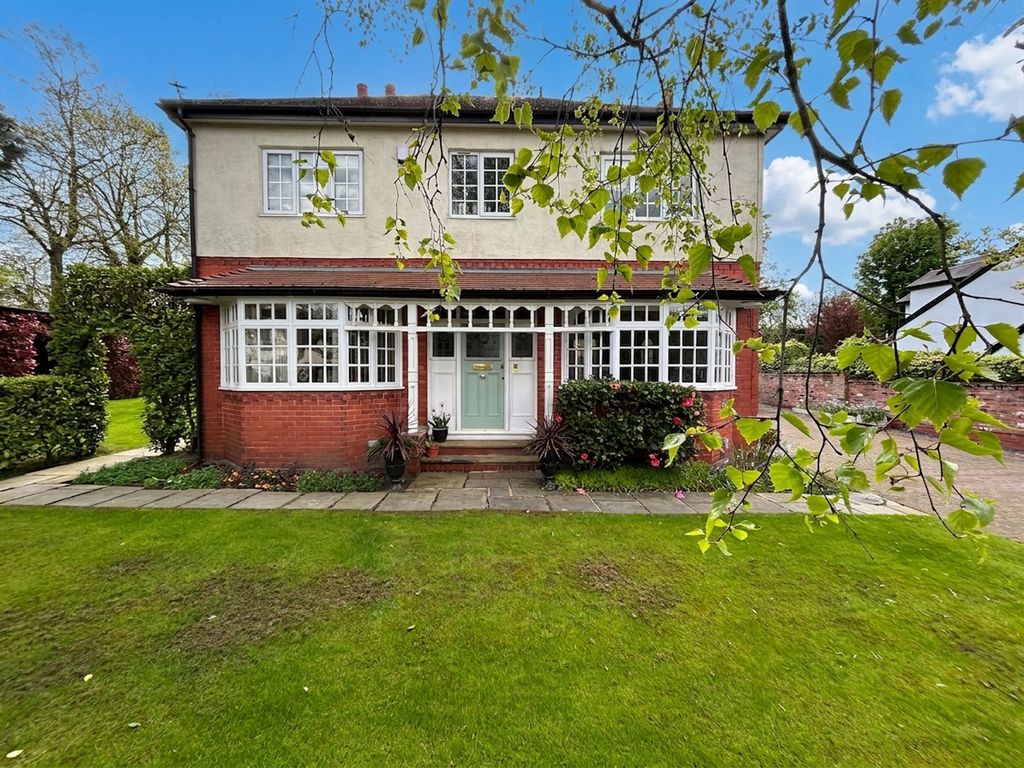 Property photo 1 of 48