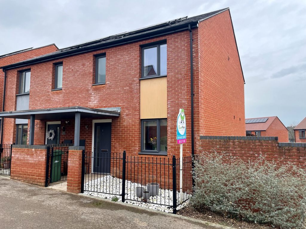 Property photo 1 of 15 Front Of House