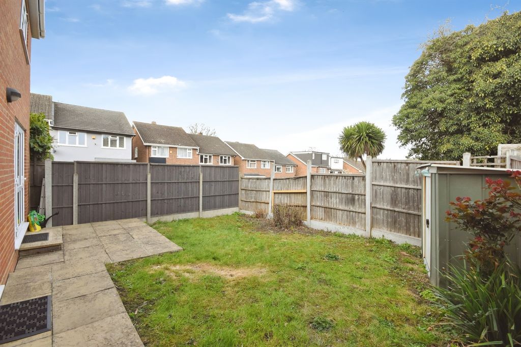 Property photo 3 of 17
