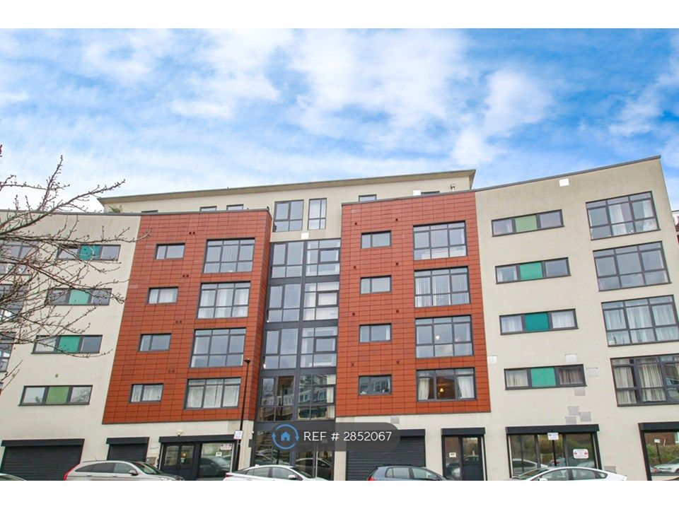 Property photo 1 of 12