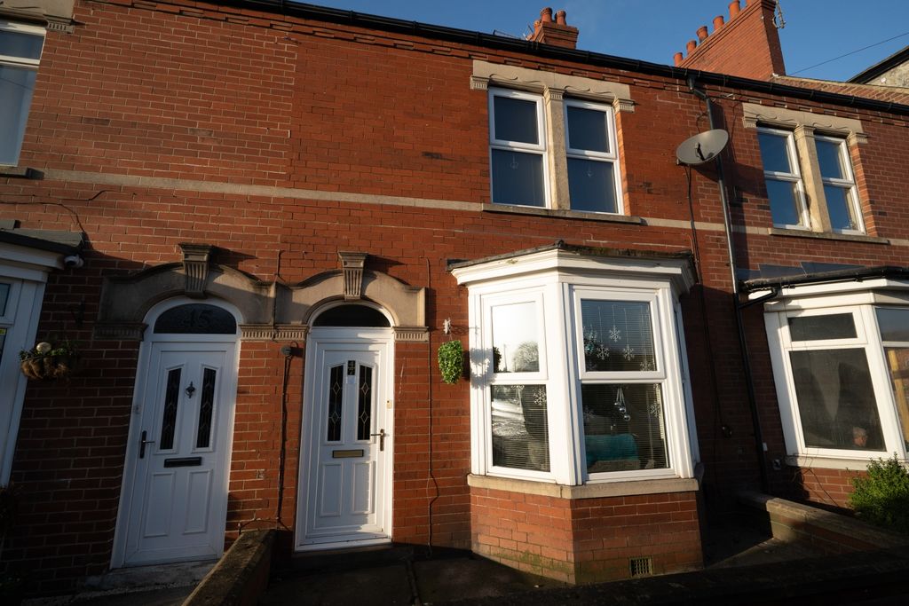 Property photo 1 of 11 Front View