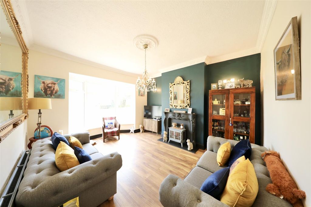 Property photo 2 of 28 0A4A9953 2.Jpg