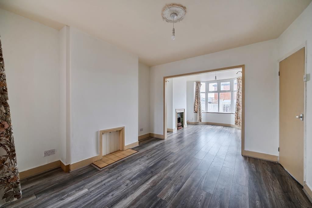 Property photo 2 of 20 Dining Room