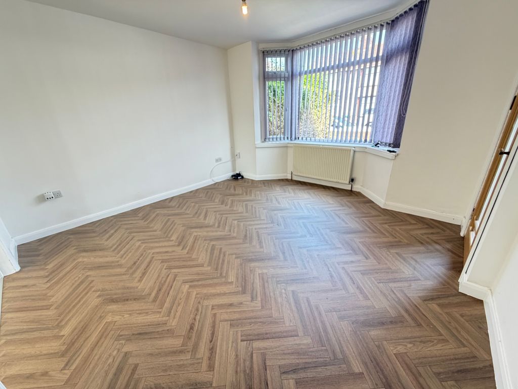 Property photo 2 of 13 Image