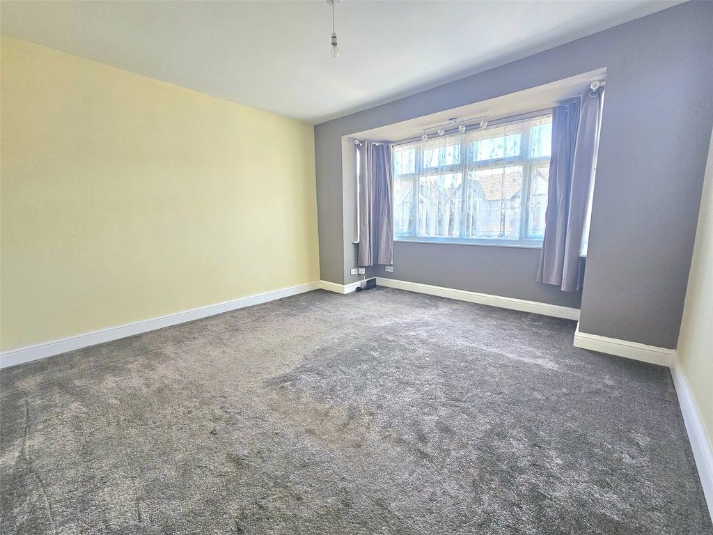 Property photo 1 of 11 Picture No. 01