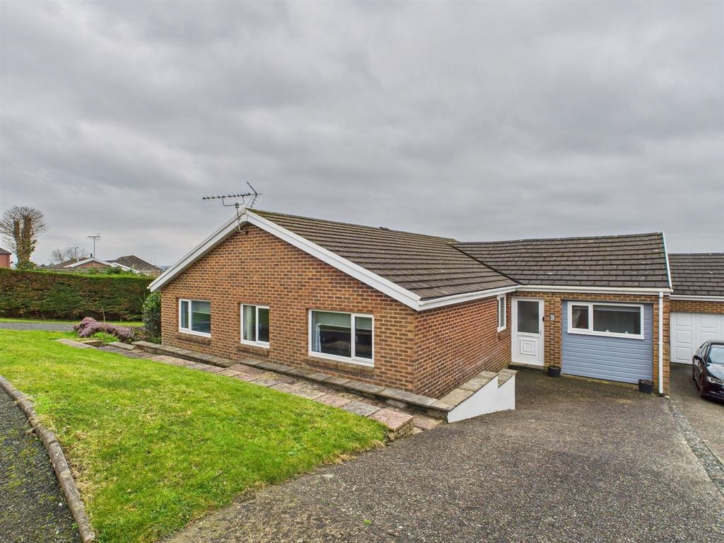 Property photo 1 of 19 Cam03278G0-Pr0116-Still019.Jpg