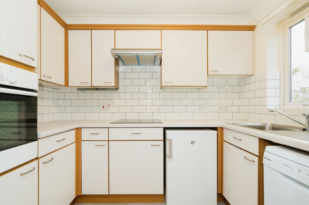 Property photo 3 of 15 Photography