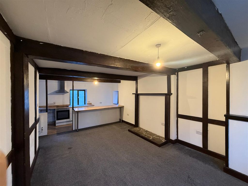 Property photo 2 of 16 13.Png