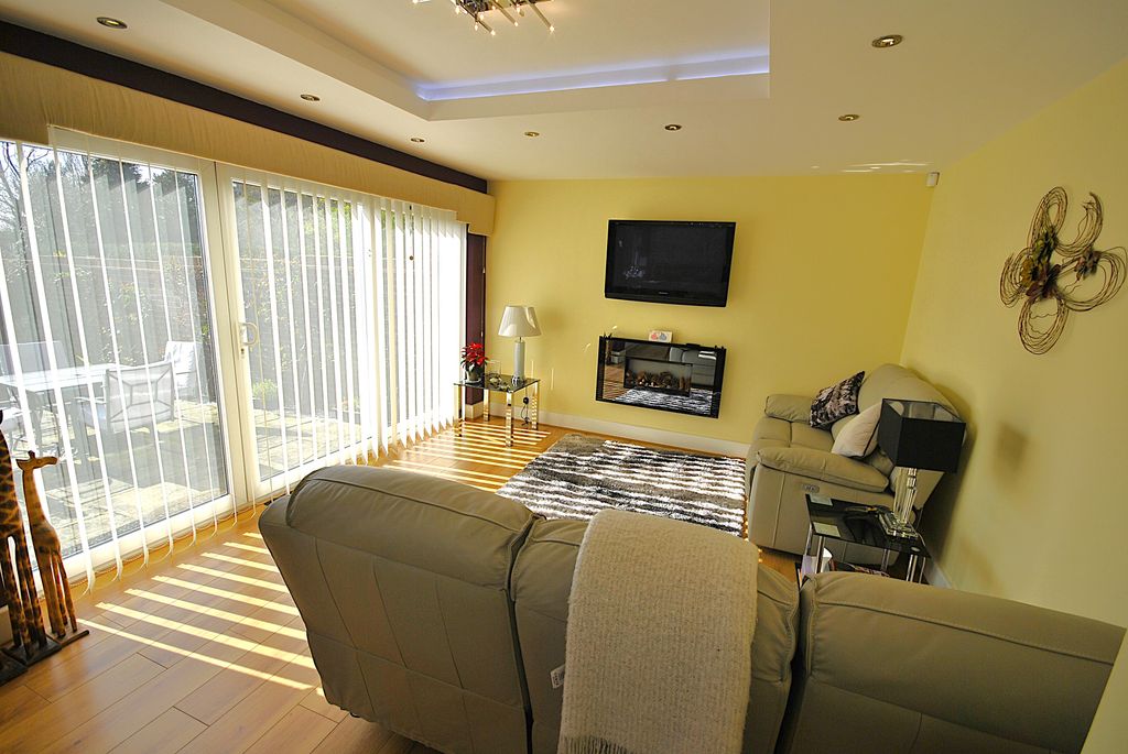 Additional image 11 of 5 bed detached house for saleBawtry Road, Doncaster DN4