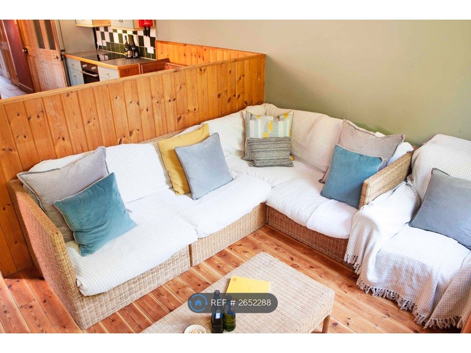 Property photo 2 of 19 Living Room