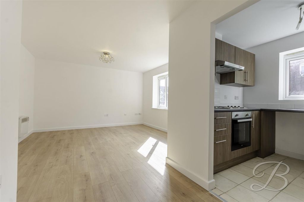 Property photo 3 of 14 Ccltd-4.Jpg