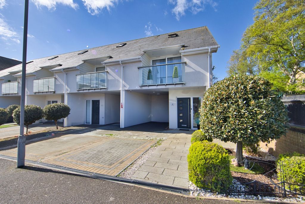 Property photo 1 of 12 Picture No. 18