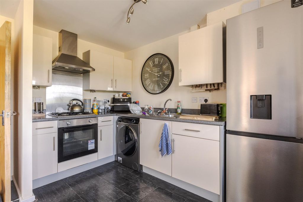 Property photo 2 of 11 Open Plan Kitchen/ Living Room