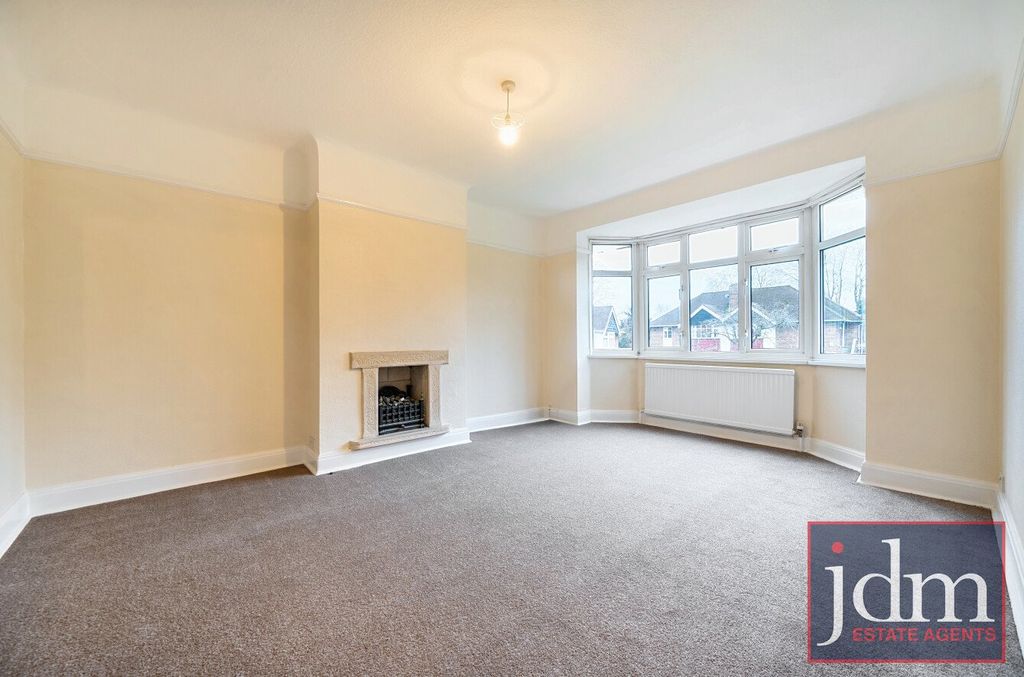 Property photo 3 of 11 Reception