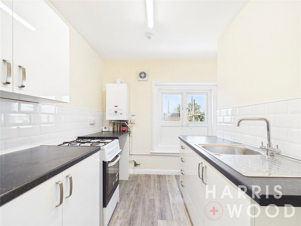 Property photo 2 of 14 Picture No. 02