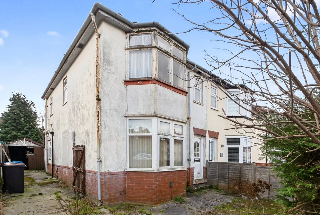 Property photo 1 of 16 85Swarclifferd-20.Jpg