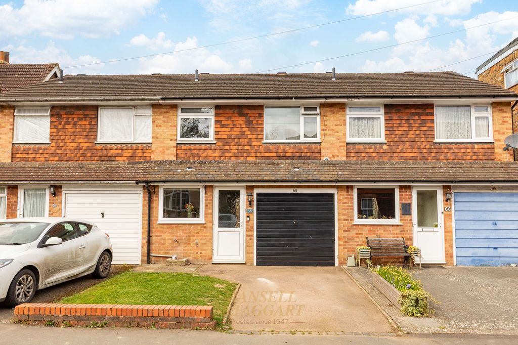 Property photo 2 of 24
