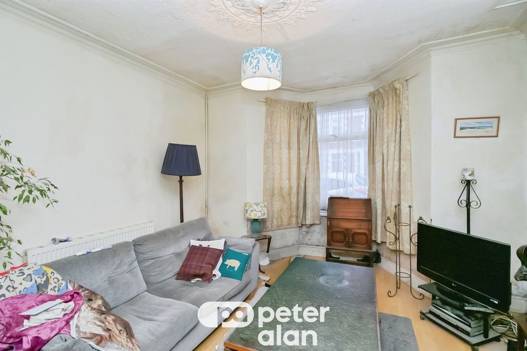 Property photo 2 of 15