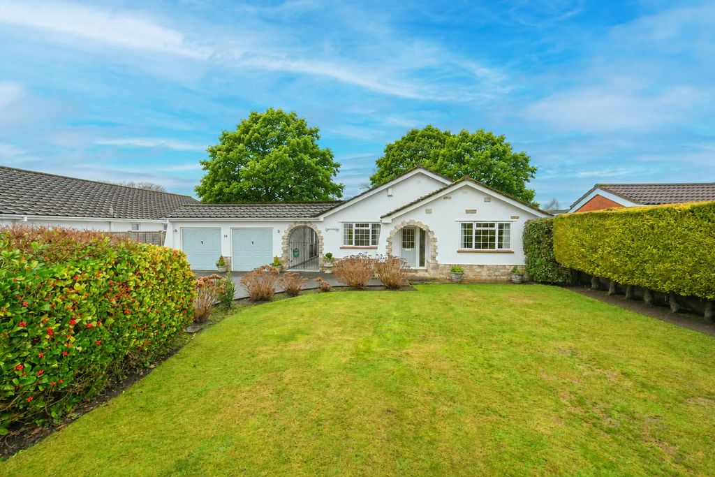 Property photo 1 of 13