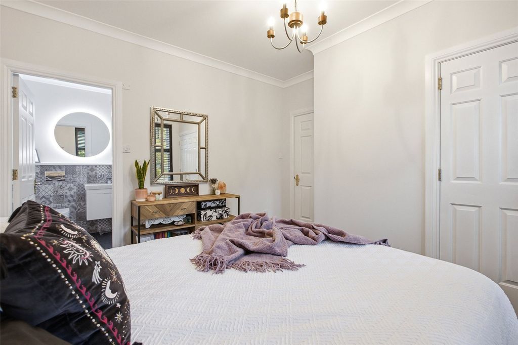 Additional image 14 of 2 bed flat for saleVictoria Place, Stirling, Stirlingshire FK8
