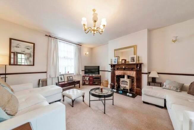 Property photo 3 of 18