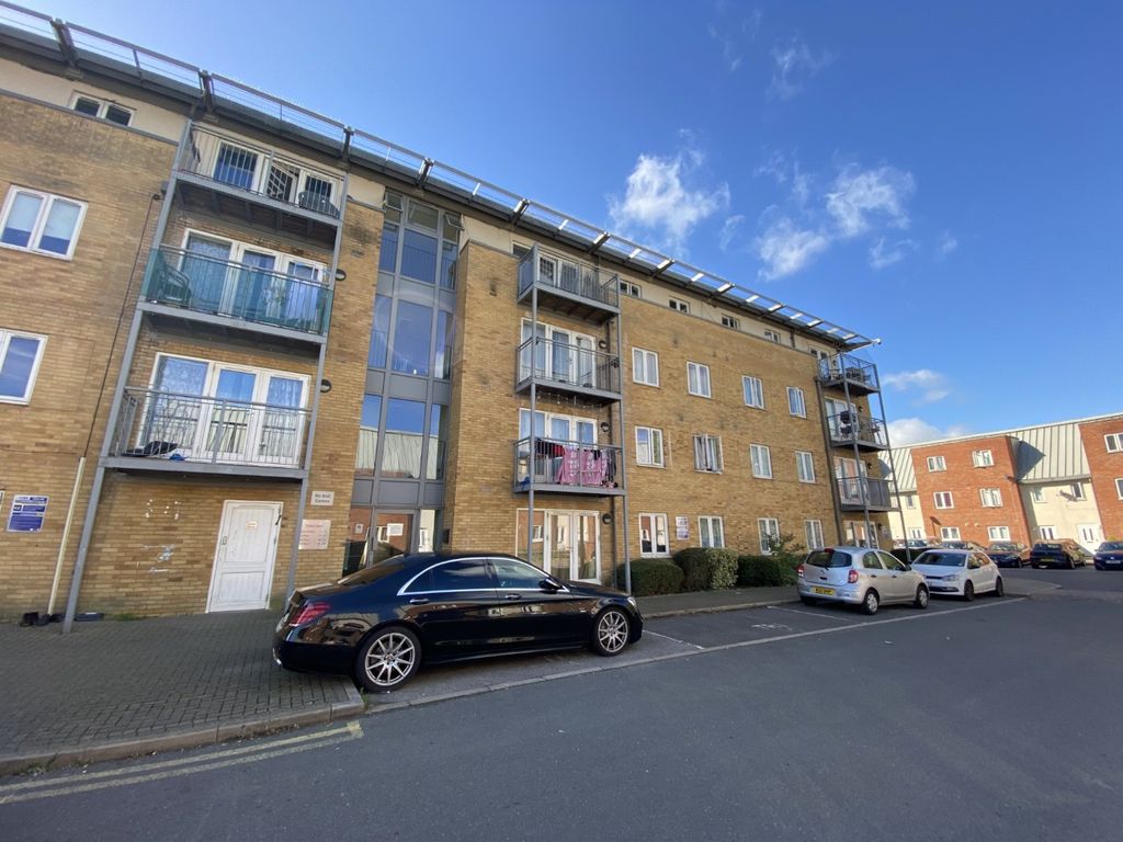 Property photo 1 of 8 4514931