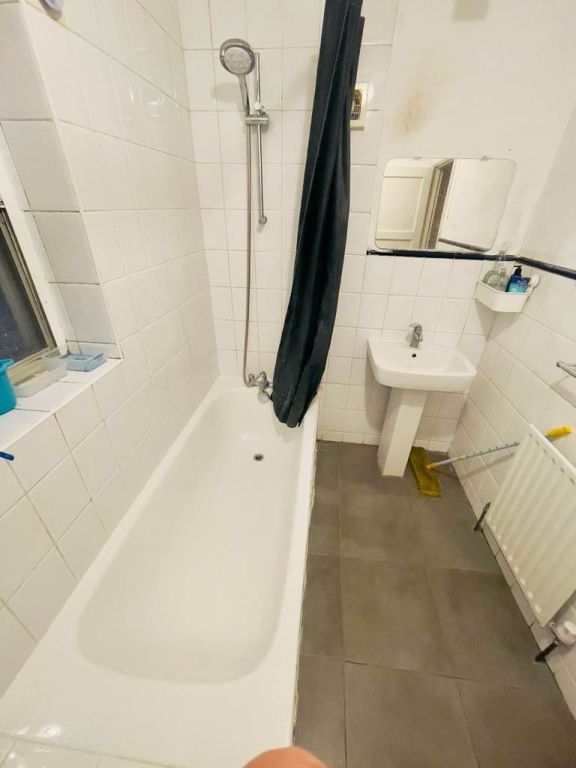 Property photo 3 of 3