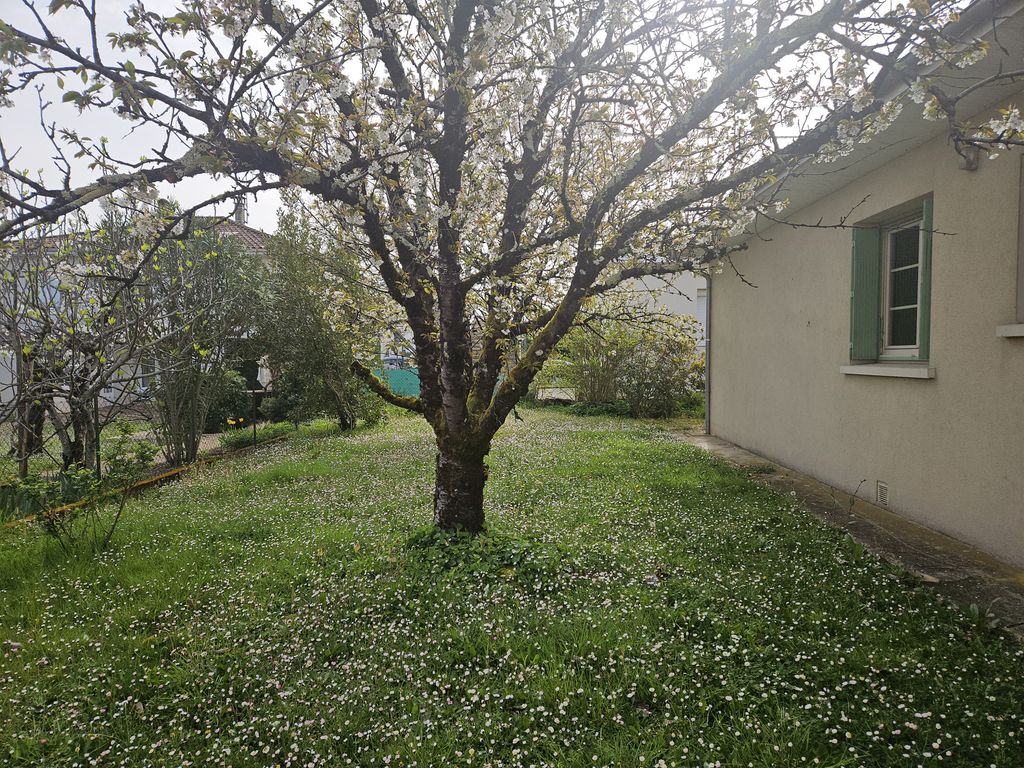 Property photo 3 of 23