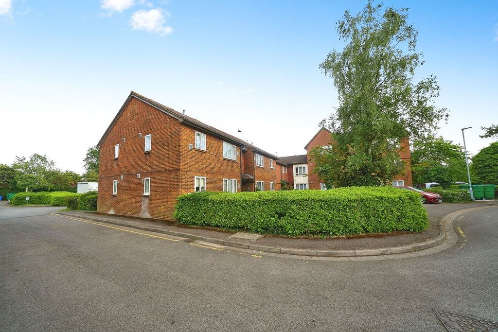 Property photo 1 of 10