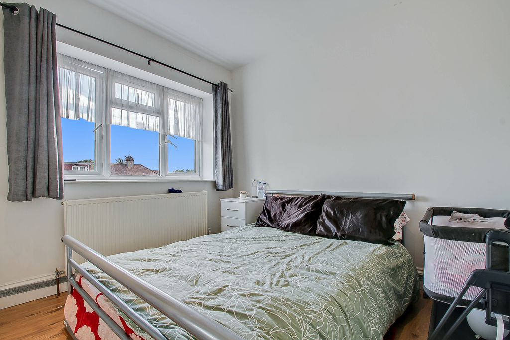 Additional image 13 of 6 bed end terrace house for saleNorthwood Gardens, Greenford UB6