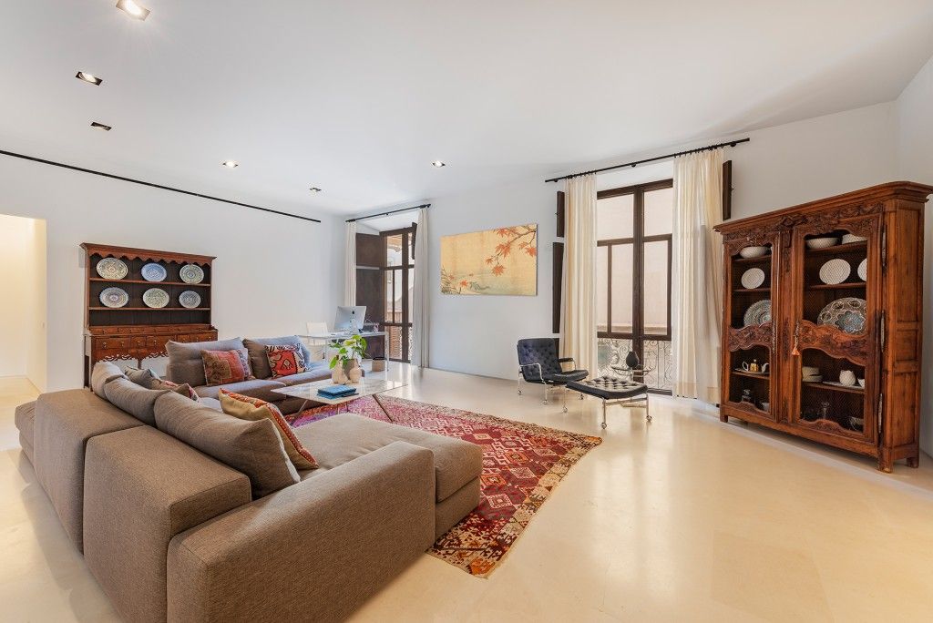 Property photo 2 of 20 New Living (1)