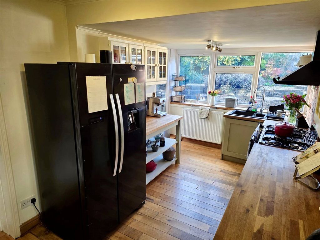 Property photo 3 of 14 Picture No. 06