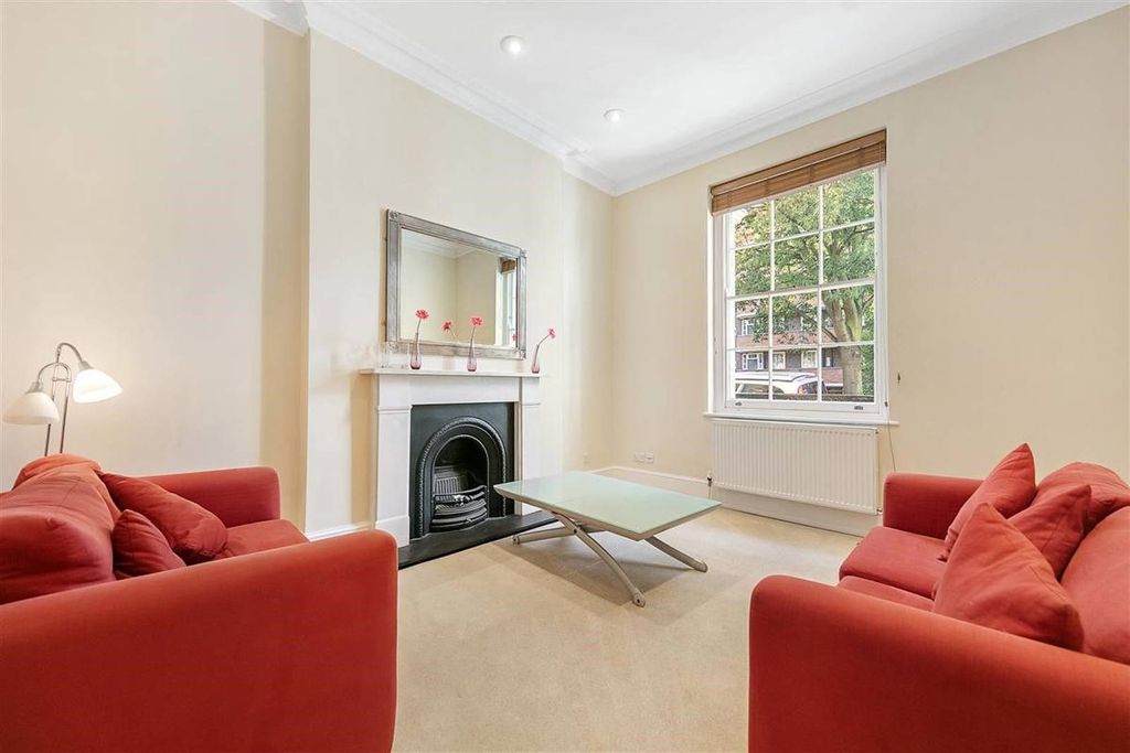 Property photo 2 of 8