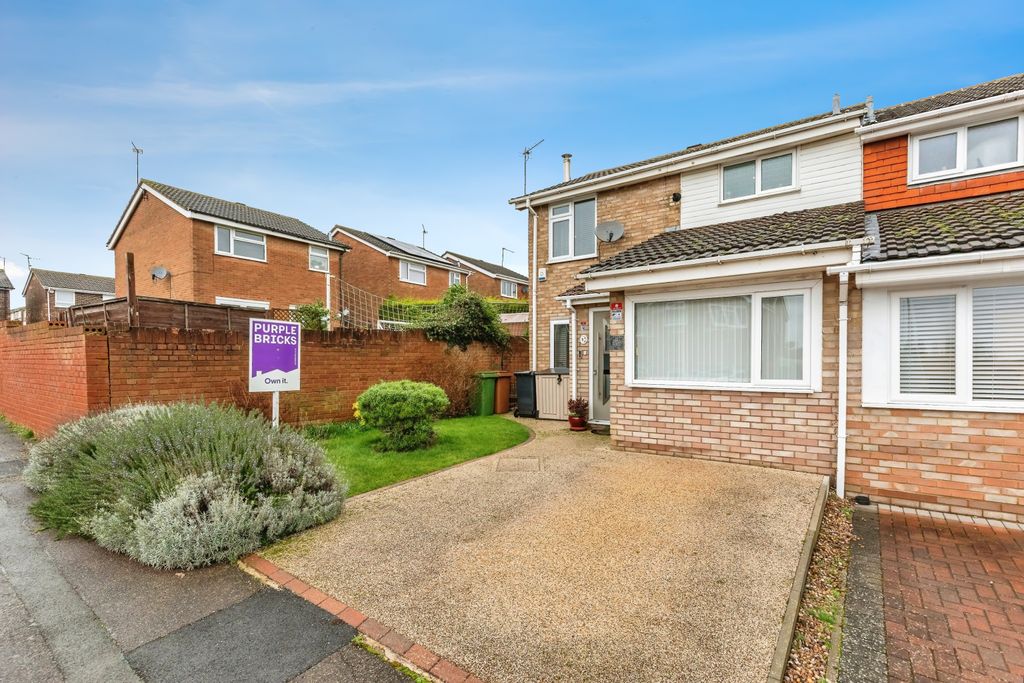 Property photo 1 of 20