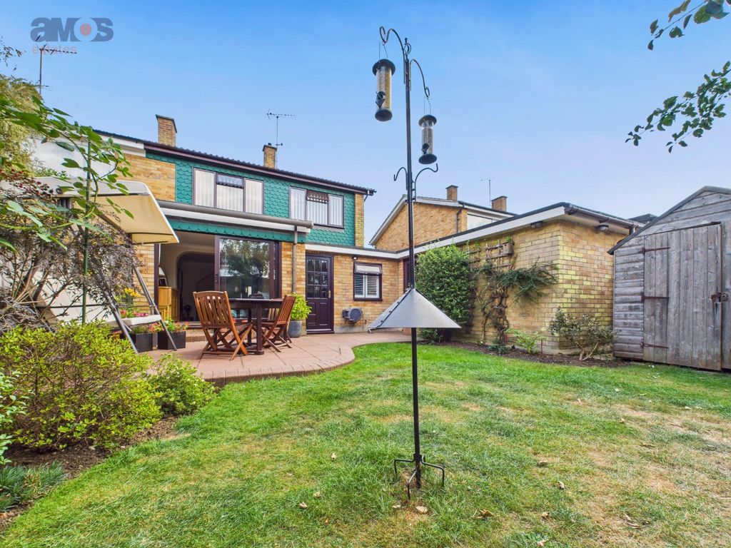 Property photo 2 of 19 4438384