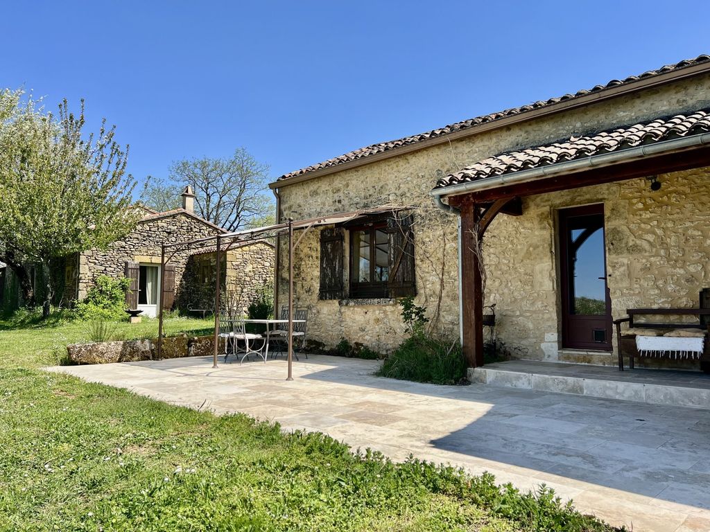 Property photo 1 of 24