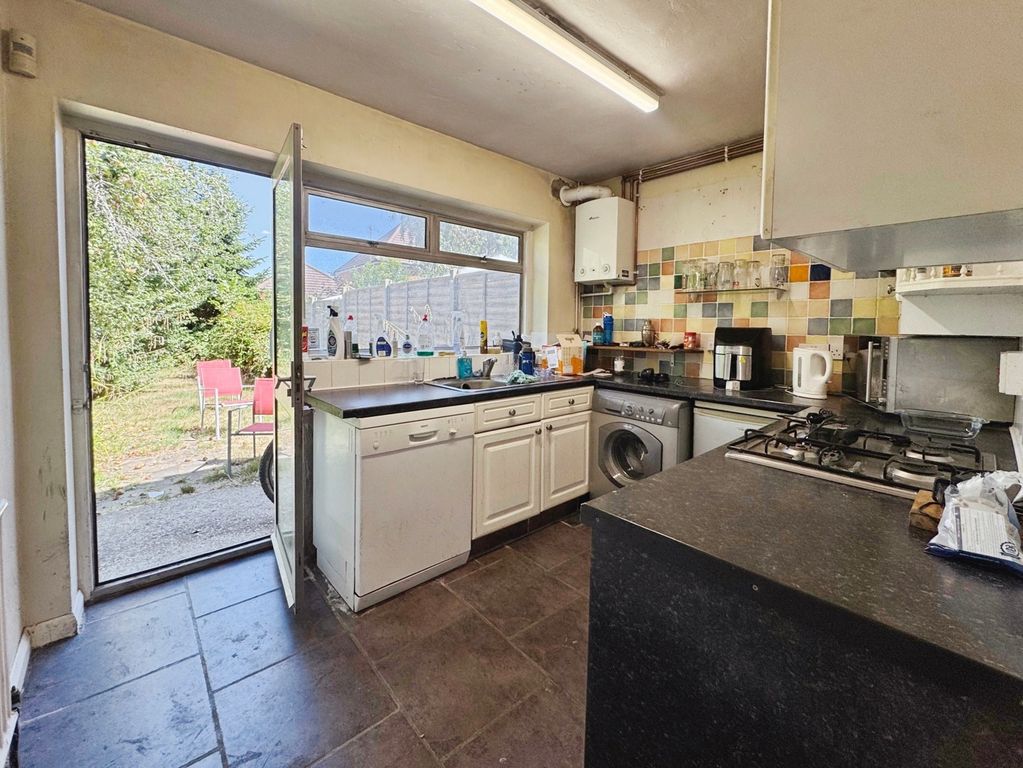 Property photo 2 of 11 Pbox-Img.Jpg