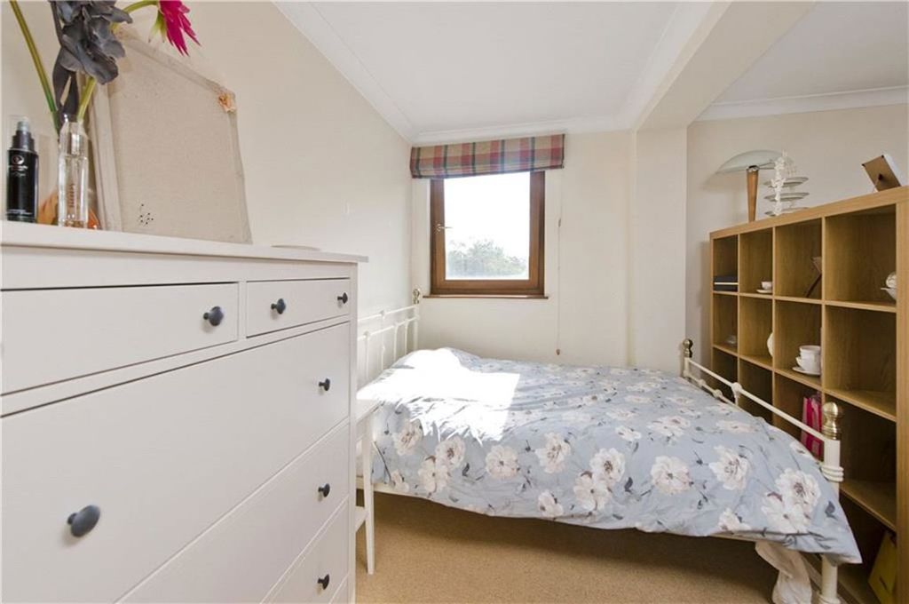 Property photo 3 of 4