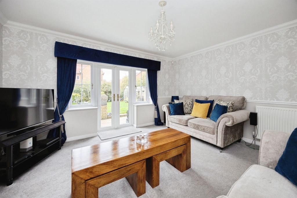 Property photo 3 of 17